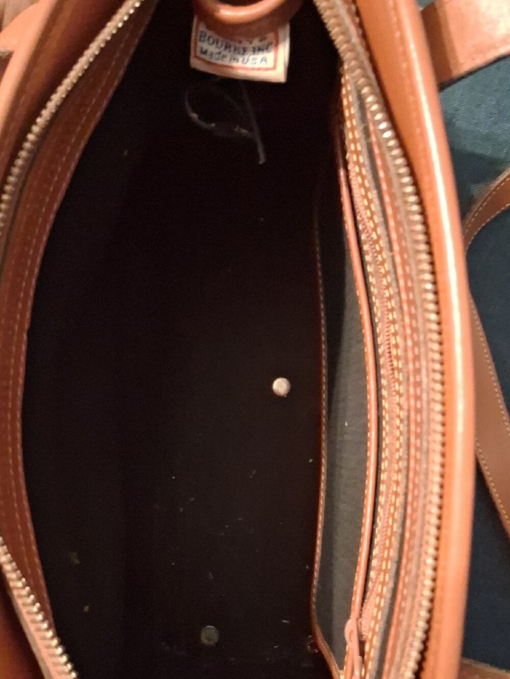 Exceptional Vintage AWL  Dooney & Bourke  Leather Satchel / Shoulder Bag ( GEM ) - Picture 14 of 15